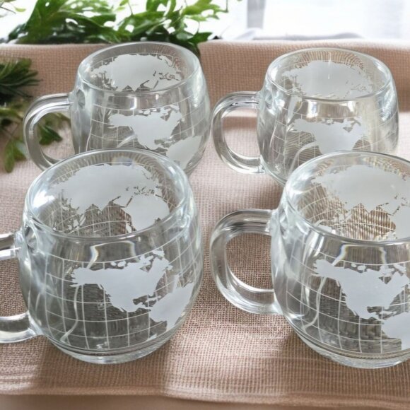 Vintage NESTLE 1970'S NESCAFE World Map Coffee or Tea Set of 4 - Picture 5 of 9